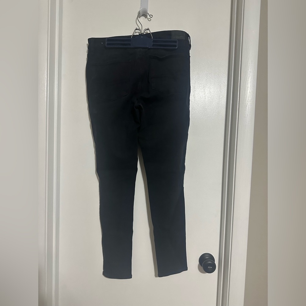 Black jeans, American eagle, regular length!